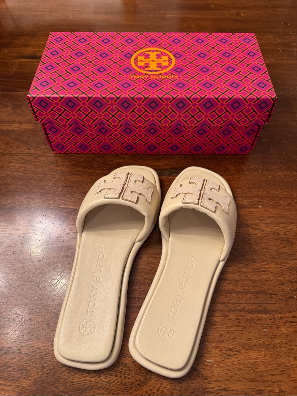 Tory Burch Light Cream/Gold Slides, Size 7